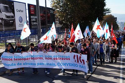 2016 10 06 ManifaFolgaConveniosCentrosChamadasVigo04.JPG